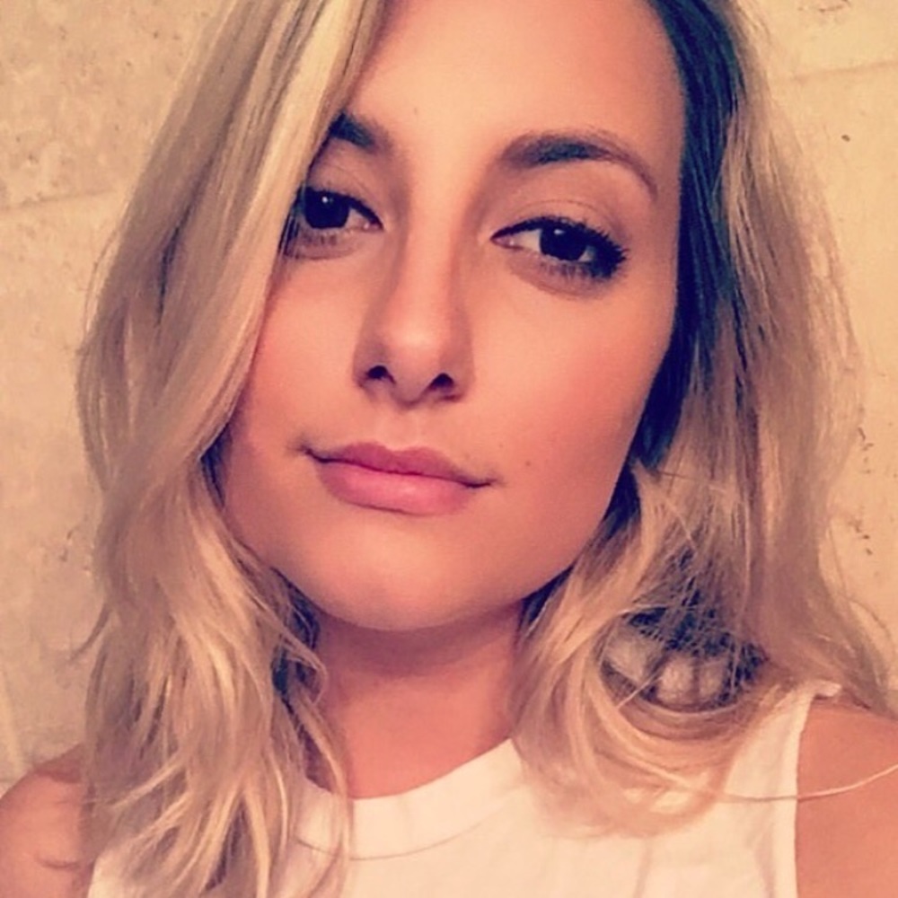 Meet your Posher, Hannah